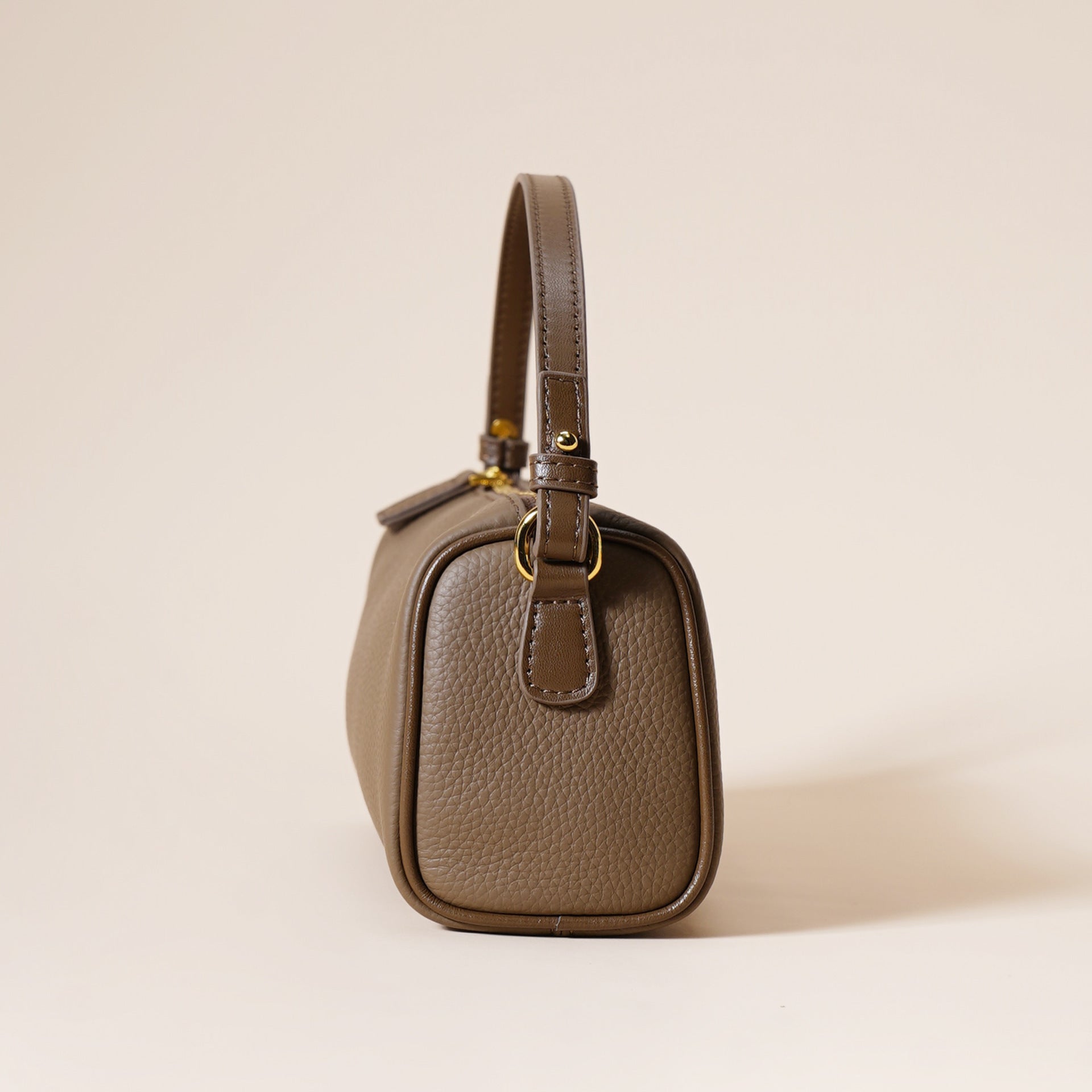 European Retro Genuine Leather Shoulder Bag – Cylindrical Crossbody Purse with Zipper Pocket